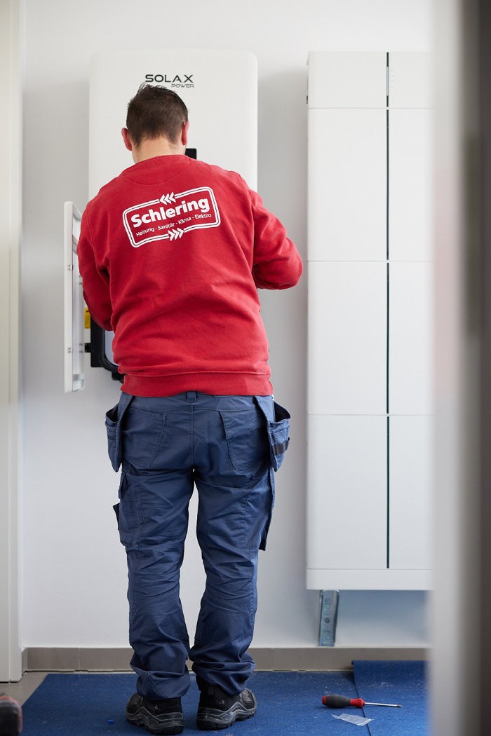 Schlering ist ein moderner Arbeitgeber im Heizungs- und Sanitärbereich mit einem Wirkungsfeld u. a. in Münster, Ahlen, Hamm, Lüdinghausen oder Beckum